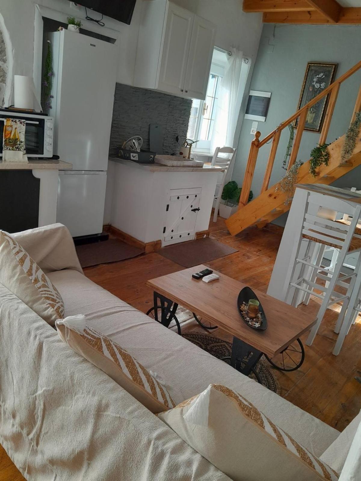 Apartamento Archontissa Sea View House Mesongí Exterior foto
